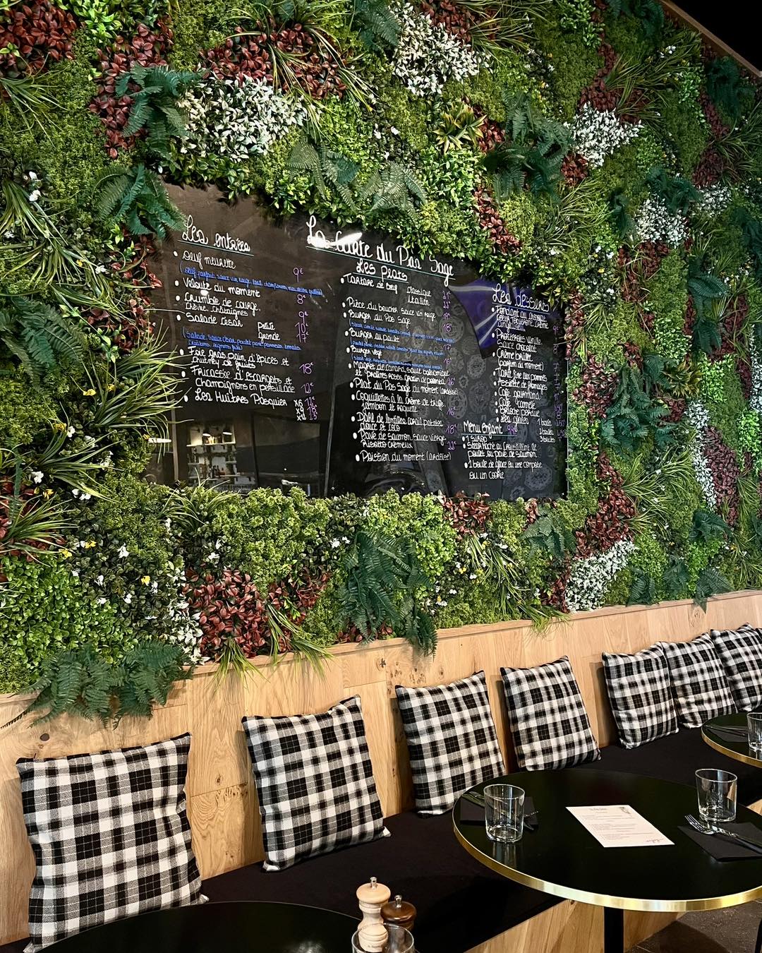 Illustration de l'enseigne